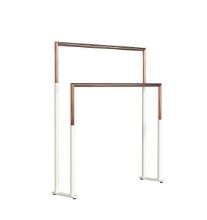 Billede af FROST NOVA2 Håndklædestander 1976 Dobbelt H: 75cm - Mat Hvid/Poleret Kobber