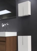 Billede af FROST NOVA2 Papirdispenser t/væg 30x11cm - Mat Hvid