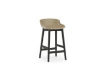 Billede af Normann Copenhagen Hyg Barstol SH: 65 cm - Sand/Sort Eg