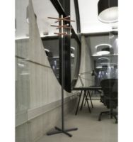 Billede af FROST CROSSWAY Stumtjener H: 170 cm - Sort/Kobber