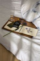 Billede af Juna Monochrome Lines Sengetøj 140x220 cm - Lys Blå/Hvid 