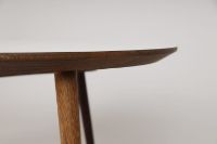 Billede af VIA Copenhagen Round Sofabord ØxH: 48x35 cm - Smoked Oak/Conifer Green Linoleum