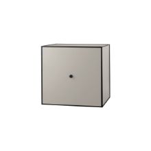 Billede af Audo Copenhagen Frame 49 49x49 cm inkl. Låge & Hylde - Sand