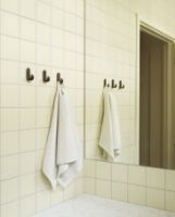 Billede af Normann Copenhagen Curve Mini Knager 2 stk H: 5,8 cm - Mat Brun 