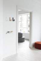 Billede af Normann Copenhagen Curve Knage H: 17,7 cm - Ask  