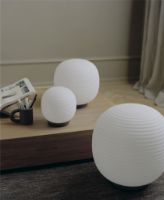 Billede af New Works Lantern Globe Table Lamp Ø: 30 cm - Frosted White Opal Glass 