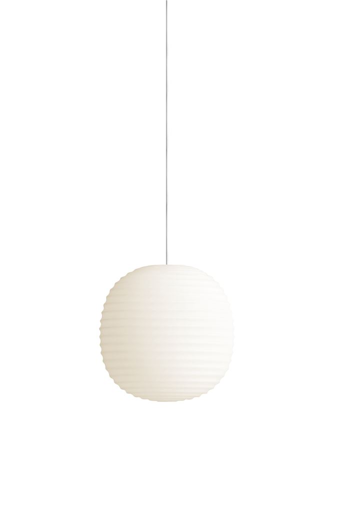 Billede af New Works Lantern Pendant Ø: 20 cm - Frosted White Opal Glass 