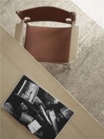 Billede af Fredericia Furniture 3238 Den Spanske Spisebordsstol m. Armlæn SH: 46 cm - Cognac Læder/Sæbebehandlet Eg