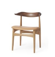 Billede af Warm Nordic Cow Horn Spisebordsstol SH: 46 cm - Walnut/Oak/Nature