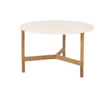 Billede af Cane-line Outdoor Twist Sofabord Medium Ø: 70 cm - Travertine/Teak