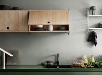 Billede af String Furniture Cabinet W. Flip Doors 78x42 cm - Hvid