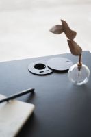 Billede af Bent Hansen Hemingway Skrivebord m. Opladerstation & Skuffe L: 120 cm - Sortlakeret Bøg/Conifer Green Linoleum