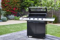 Billede af Beefeater 1200 E 5 brænder BBQ & S/B Trolley B: 169,7 cm - Sort 