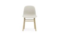 Billede af Normann Copenhagen Form Stol SH: 44cm - Upminster Sand/Eg