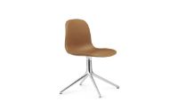 Billede af Normann Copenhagen Form Drejestol SH: 44cm - Brandy Læder/Aluminium
