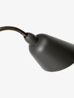 Billede af &Tradition Bellevue Floor AJ7 H: 130 cm - Stone Grey/Bronzed Brass