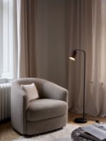 Billede af New Works Material Floor Lamp H: 125 cm - Black marble/Black Base