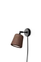 Billede af New Works Material Wall Lamp - Smoked Oak/Black base