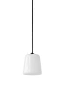 Billede af New Works Material Pendant Ø: 13 cm - White Opal/Black