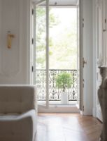 Billede af Louise Roe Funki Pot Small Ø: 16 cm - Plaster White