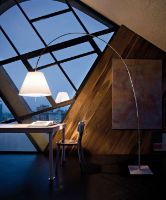 Billede af Luceplan Lady Costanza Gulvlampe H: 217-250 cm - Alu/White