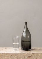 Billede af Audo Copenhagen Strandgade Carafe H: 29 cm - Smoke Glass  