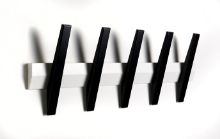 Billede af Hoigaard Tangent-5 Knagerække B: 64 cm - Hvid/Sort