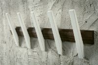 Billede af Hoigaard Tangent-5 Knagerække B: 64 cm - Valnød