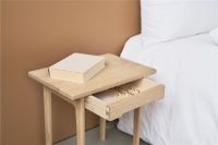 Billede af Duus & Møller Metha Sengebord m. Skuffe 45x32 cm - Oliebehandlet Massiv Eg