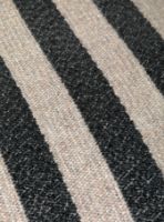 Billede af Ferm Living Rico Lounge Chair Louisiana H: 79 cm - Sand/Black 