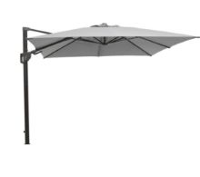Billede af Cane-line Outdoor Hyde Luxe Tilt Parasol 300x300 cm - Light Grey inkl. Hyde Luxe Parasolfod M. Hjul - Matt Grey Granite 