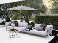 Billede af Cane-line Outdoor Sunshade Parasol M. Krank Ø: 300 cm - Light Grey M. Parasolfod M. Hjul - Matt Grey Granite 