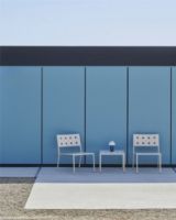 Billede af HAY Balcony Low Table 50x51,5 cm + 2 Balcony Lounge Chairs SH: 39 cm - Desert Green