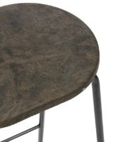 Billede af Mater Earth Stool SH: 69 cm - Coffee Waste Dark 