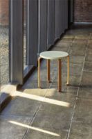 Billede af Hübsch Smile Stool H: 46,5 cm - Light Green/Orange  OUTLET