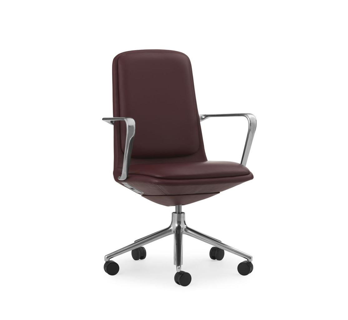 Billede af Normann Copenhagen Off Chair Lav m. Hjul H: 100,8 cm - Aluminium/Ultra Leather Brick