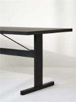 Billede af HAY Passerelle Table 300x95x74 cm - Ink Black Oak/Ink Black Crossbar