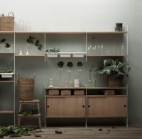 Billede af String Furniture Cabinet With Sliding Doors B: 78 cm - Oak 