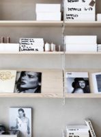 Billede af String Furniture Magazine Shelf Solid B: 78 cm - Ash