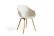 Billede af HAY AAC 222 About A Chair H: 82 cm - Lacquered Oak Veneer/Melange Cream
