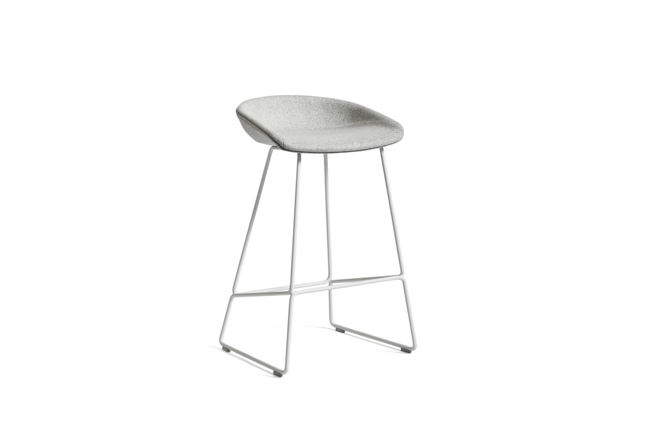 Billede af HAY AAS 39 About A Stool Full Upholstery SH: 65 cm - White Powder Coated Steel/Divina Melange 120