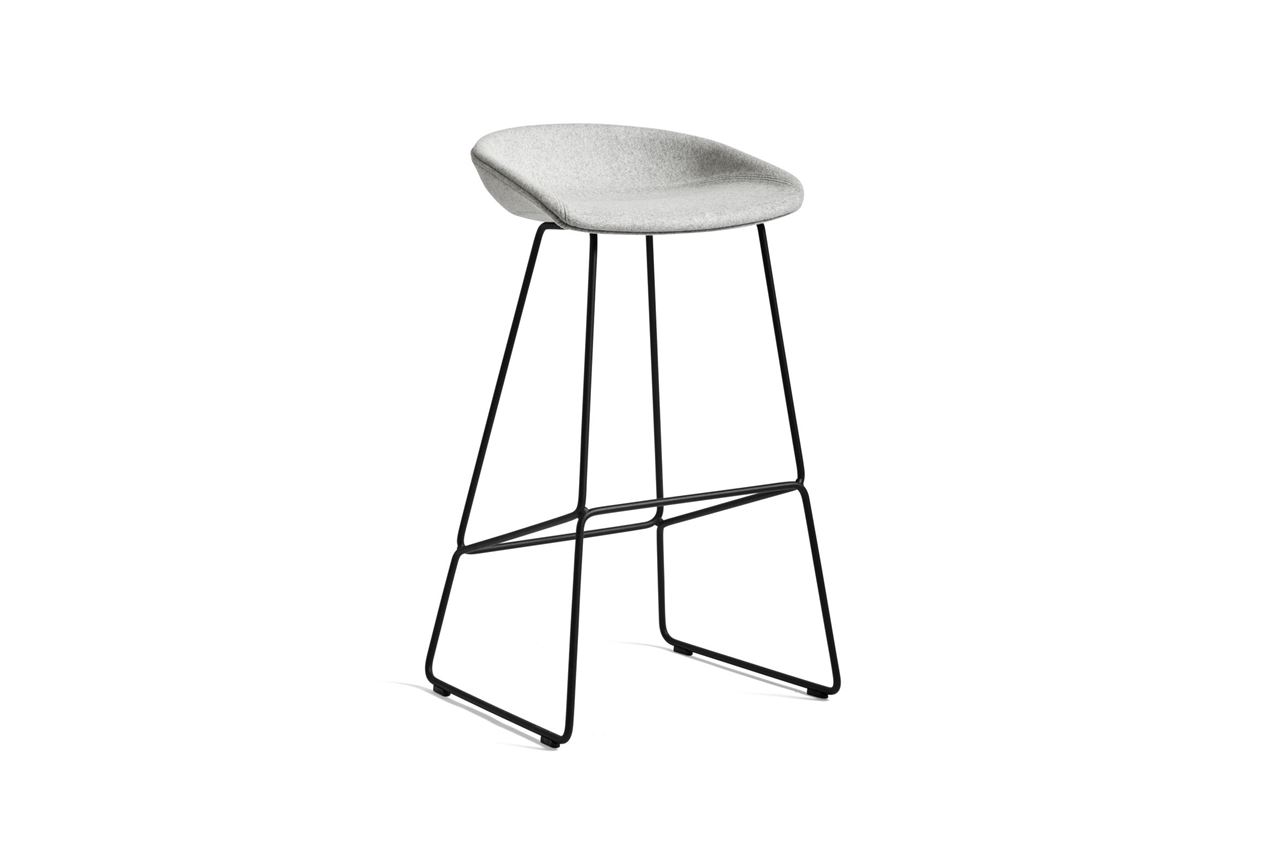 Billede af HAY AAS 39 About A Stool Full Upholstery SH: 75 cm - Black Powder Coated Steel/Divina Melange 120