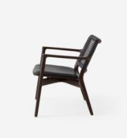 Billede af Vipp 488 Cabin Lounge Chair SH: 37 cm - Dark Oak/Black Leather