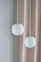 Billede af Piet Hein Supercube 200 Pendel Ø: 20 cm - Hvid Ledning/Opal