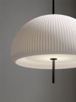 Billede af Vipp 595 Sculpture Pendant Ø: 36 cm - White/Aluminium