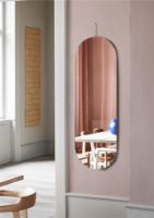 Billede af Moebe Wall Mirror H: 133 cm - Brass 