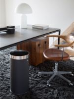 Billede af Vipp 971 Spisebord Medium L 200xB 95xH 72,5 cm - Sort Pulverlakeret/Grå Keramik