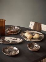 Billede af Ferm Living Ryu Platter B: 34 cm - Sand/Brown 