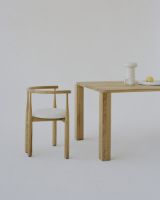Billede af New Works Atlas Dining Table 250x95 cm - Natural Oak