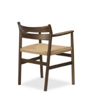 Billede af Bernstorffsminde Møbelfabrik BM2 Armstol SH: 46 cm - Oliebehandlet Røget Eg/Natur Flet